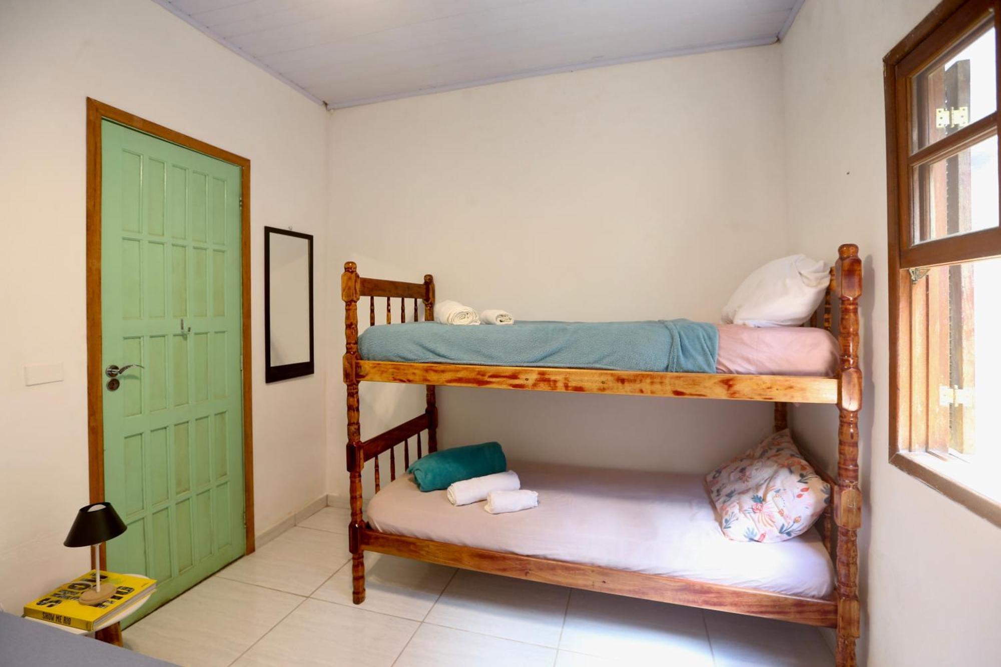 Casa Matatiso - Quartos Em Casa Compartilhada Na Ilha Grande Buitenkant foto