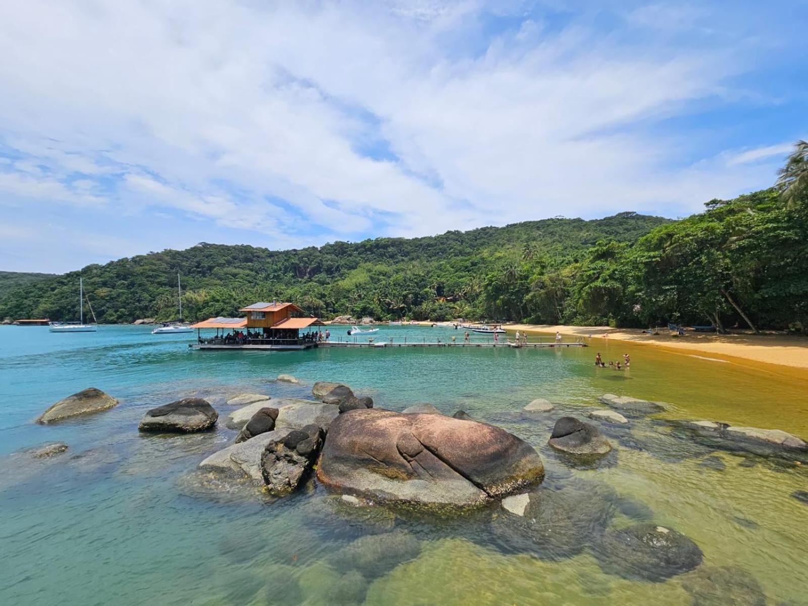 Casa Matatiso - Quartos Em Casa Compartilhada Na Ilha Grande Buitenkant foto