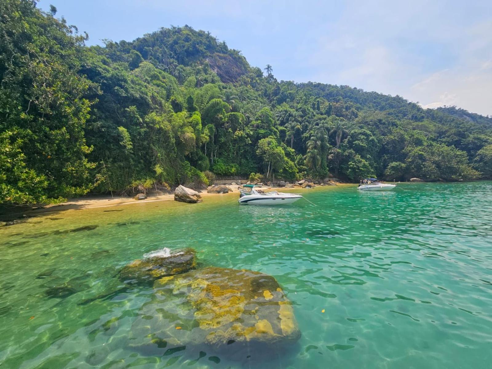 Casa Matatiso - Quartos Em Casa Compartilhada Na Ilha Grande Buitenkant foto